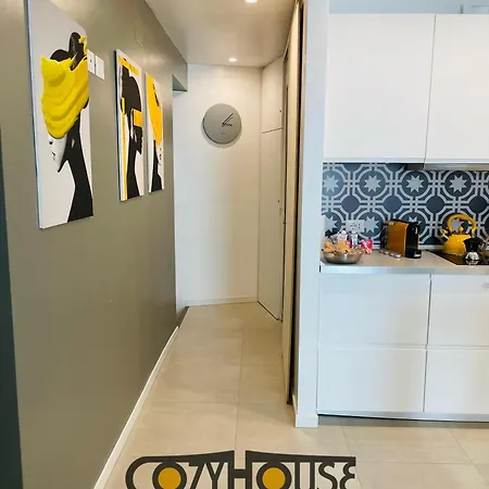 Apartament Cozy House *